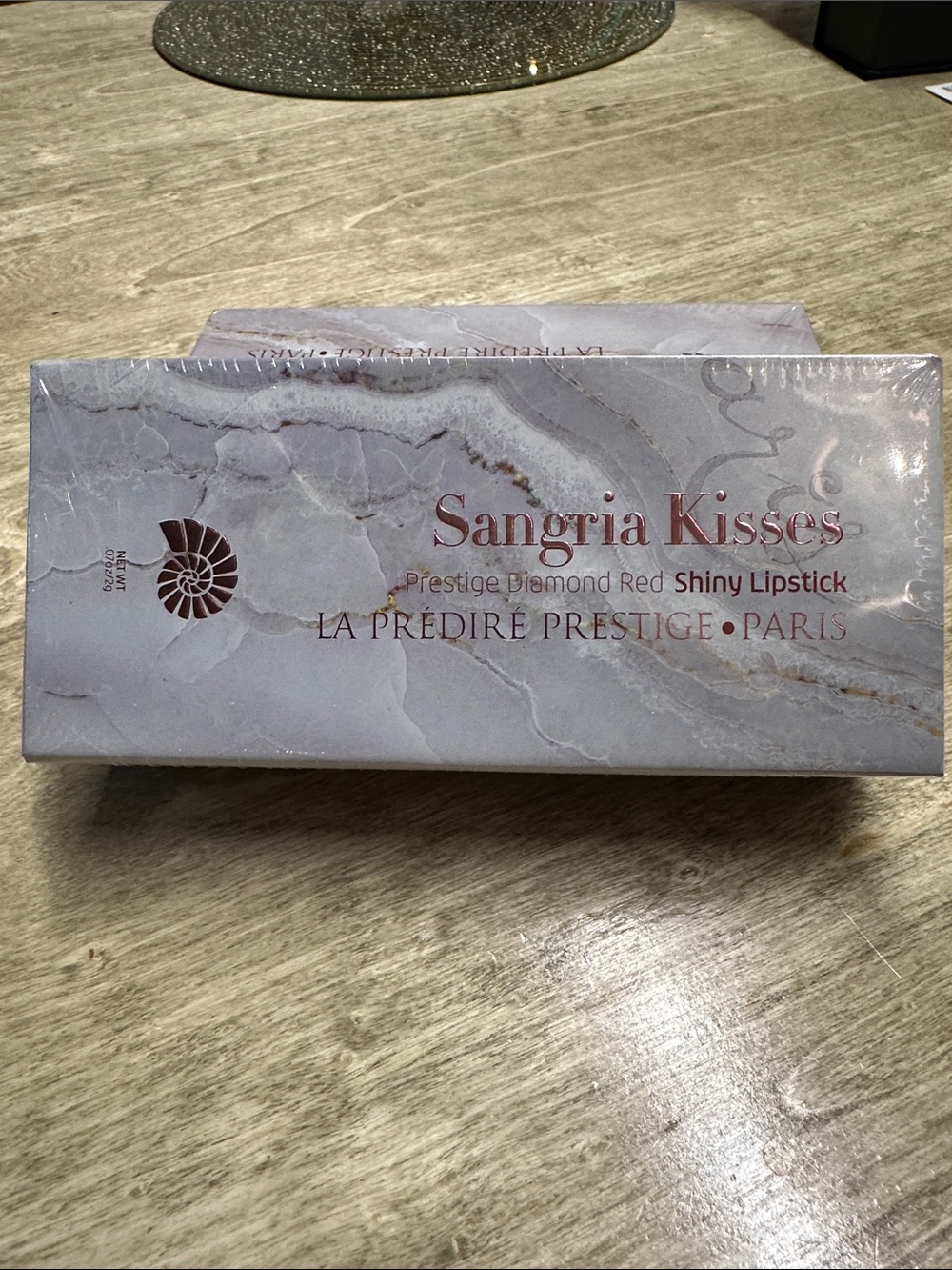 Sangria Kisses Shiny Lipstick - Red